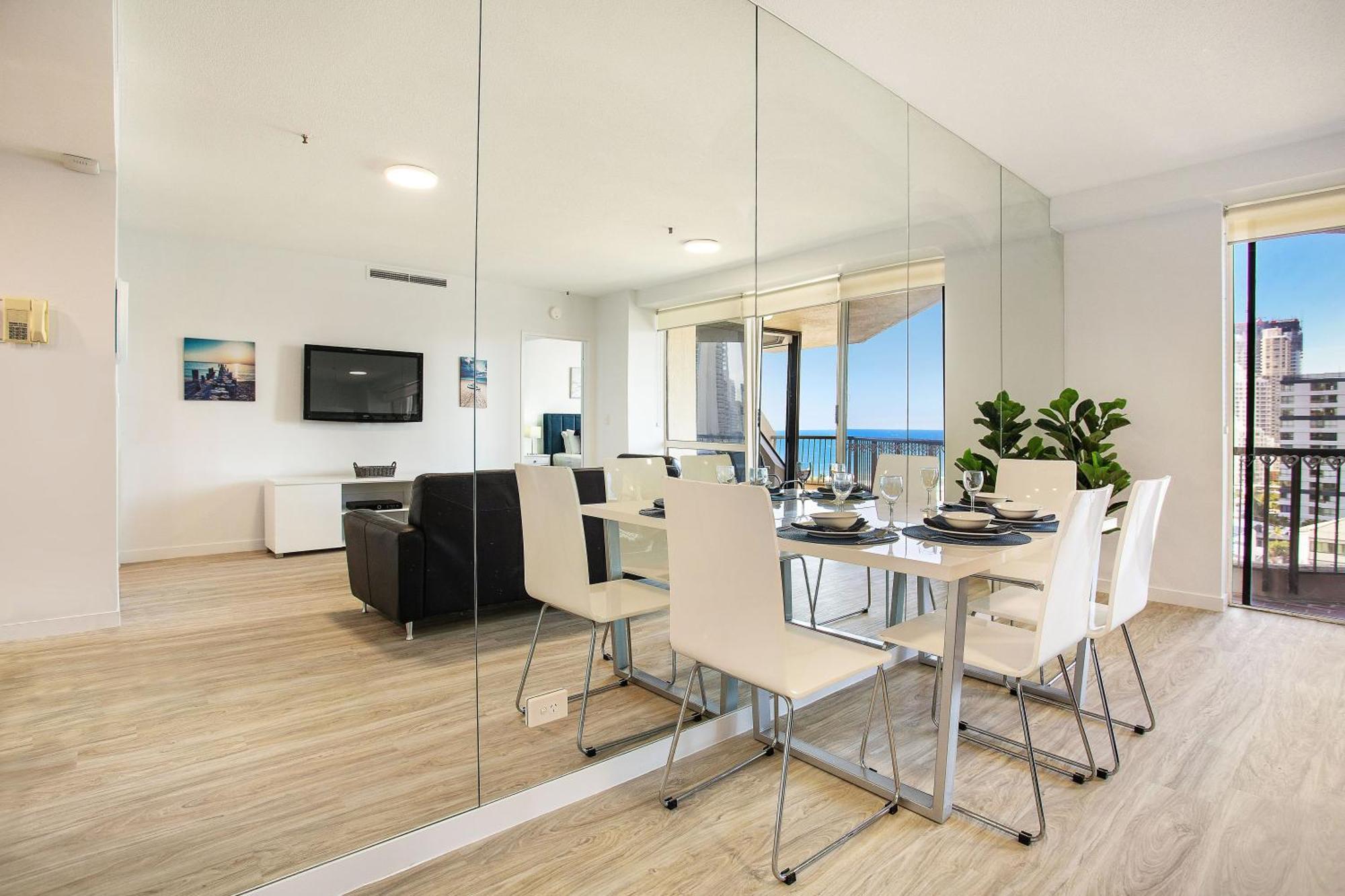 Paradise Centre Apartments Managed By Gchs 골드코스트 외부 사진